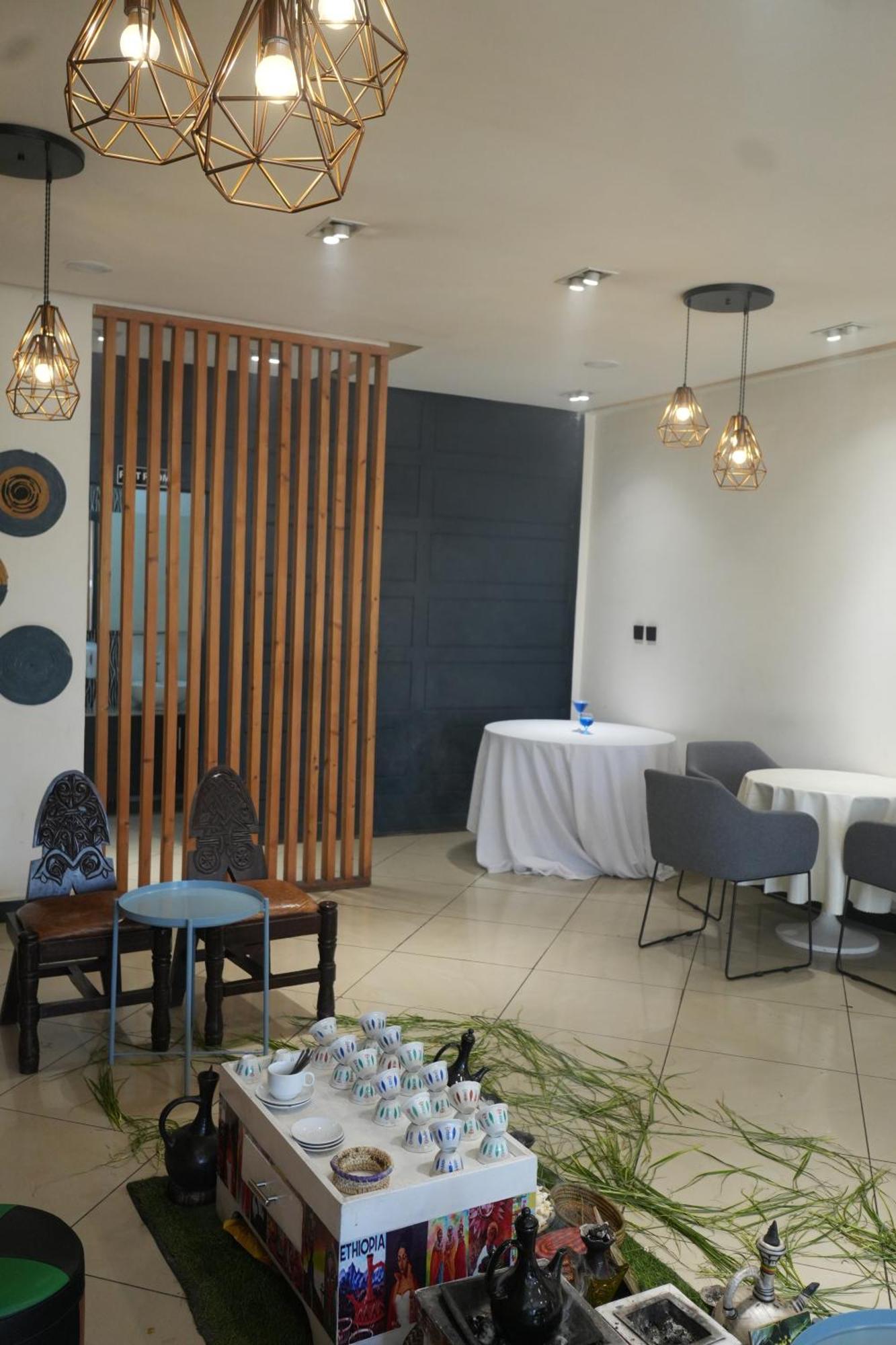 Mazeki Addis Boutique Hotel Zewnętrze zdjęcie