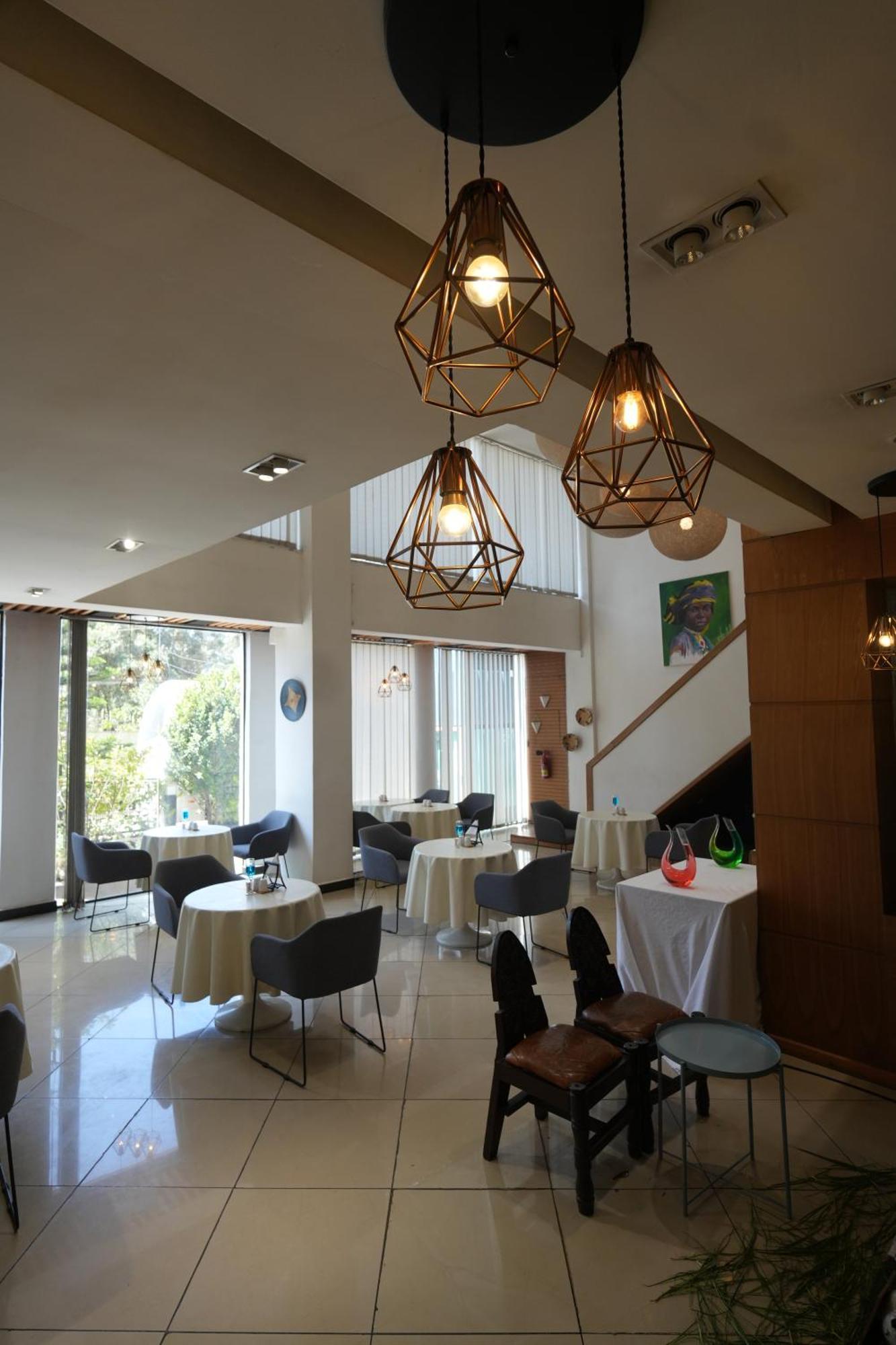Mazeki Addis Boutique Hotel Zewnętrze zdjęcie